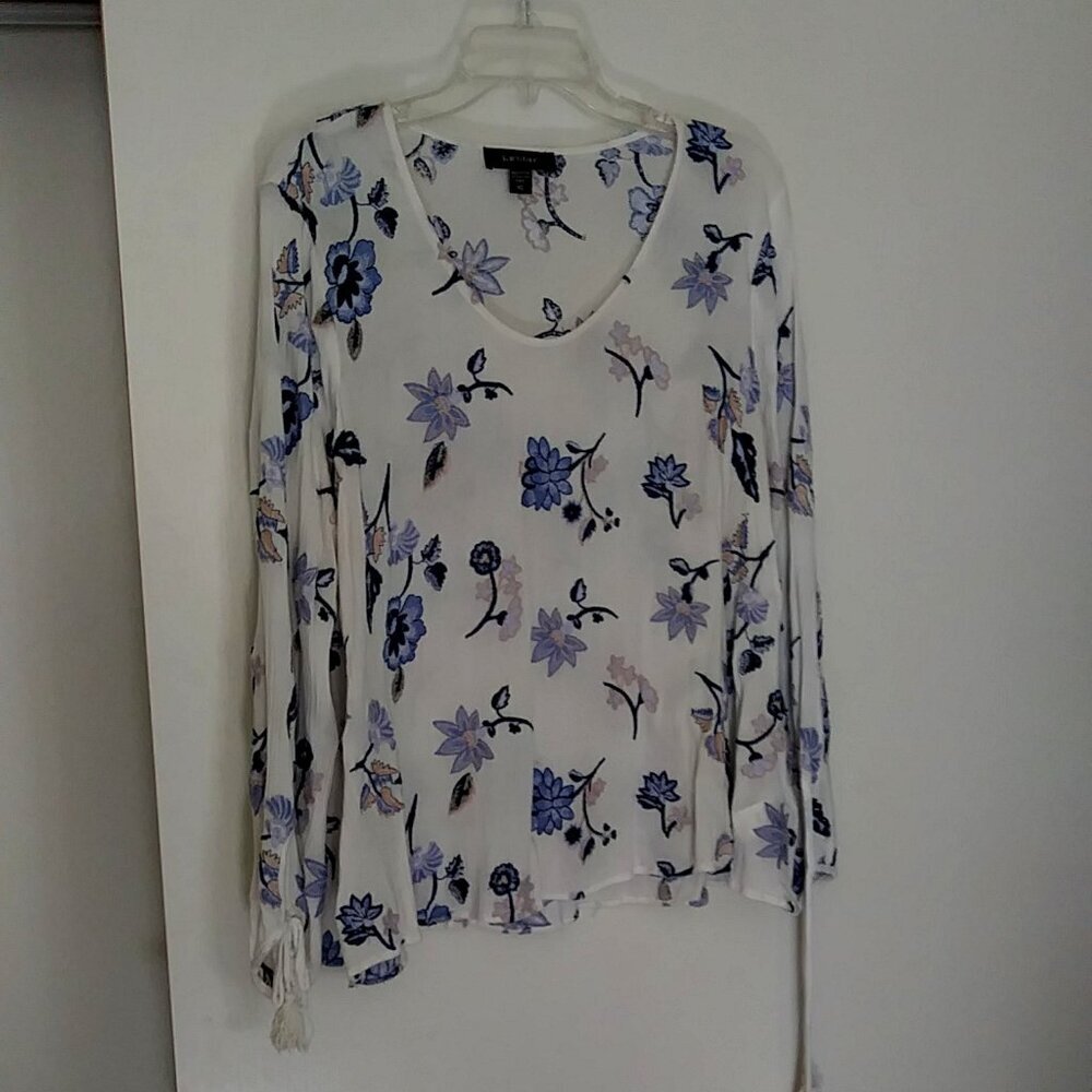 Karen Kane White and Blue Floral Blouse